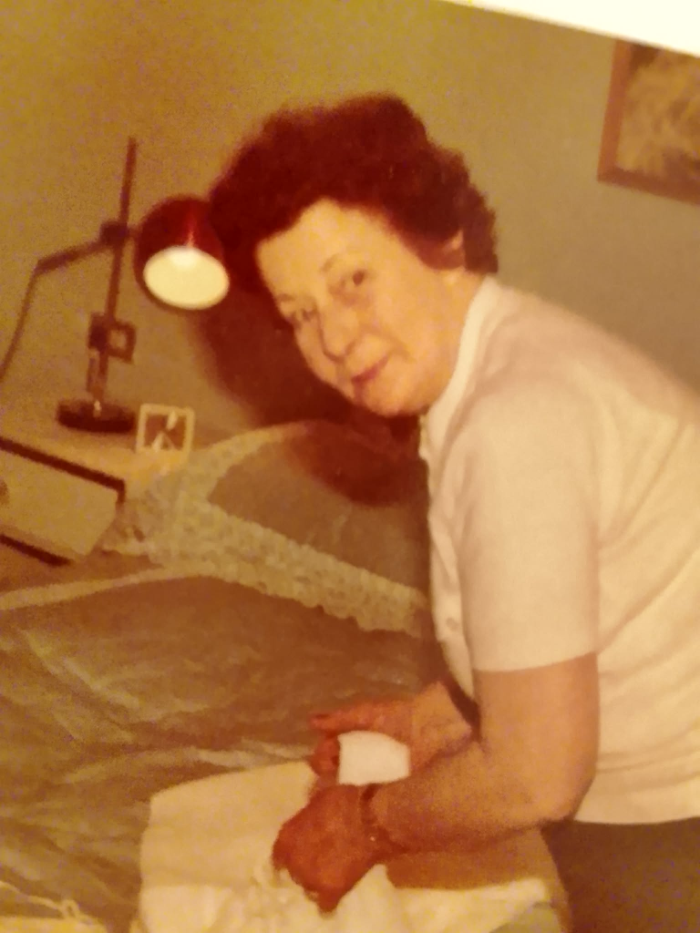 Anna Guðbjörg Helgadóttir Roberts